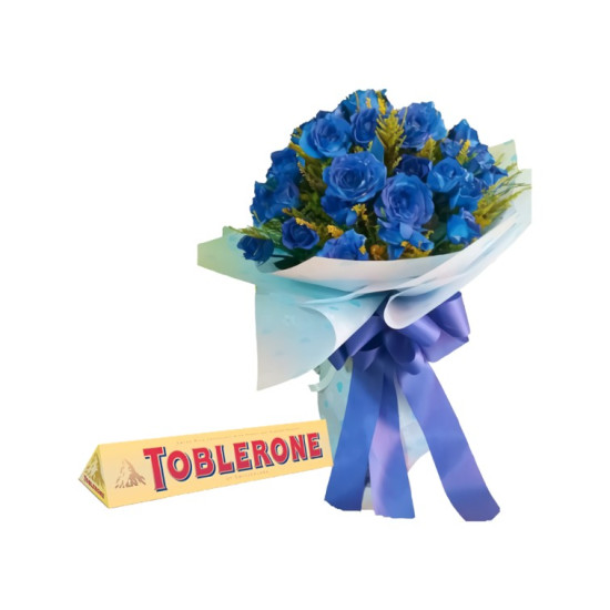 Blue Rose Bouquet With Chocolates